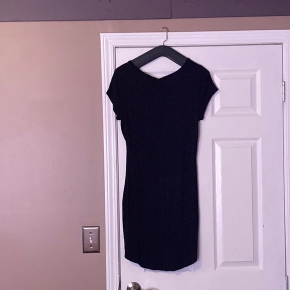 No comment Dress with Necklace - Picture 3 of 3